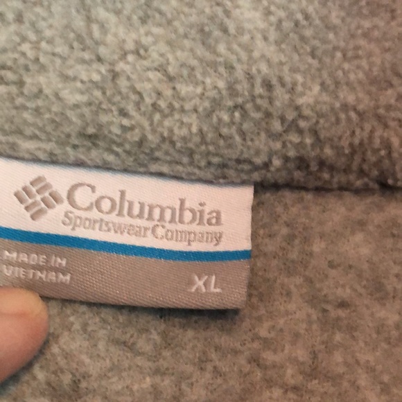 Columbia Fleece Jacket, zippered pockets, toggle waist, size XL, EUC - Picture 3 of 8
